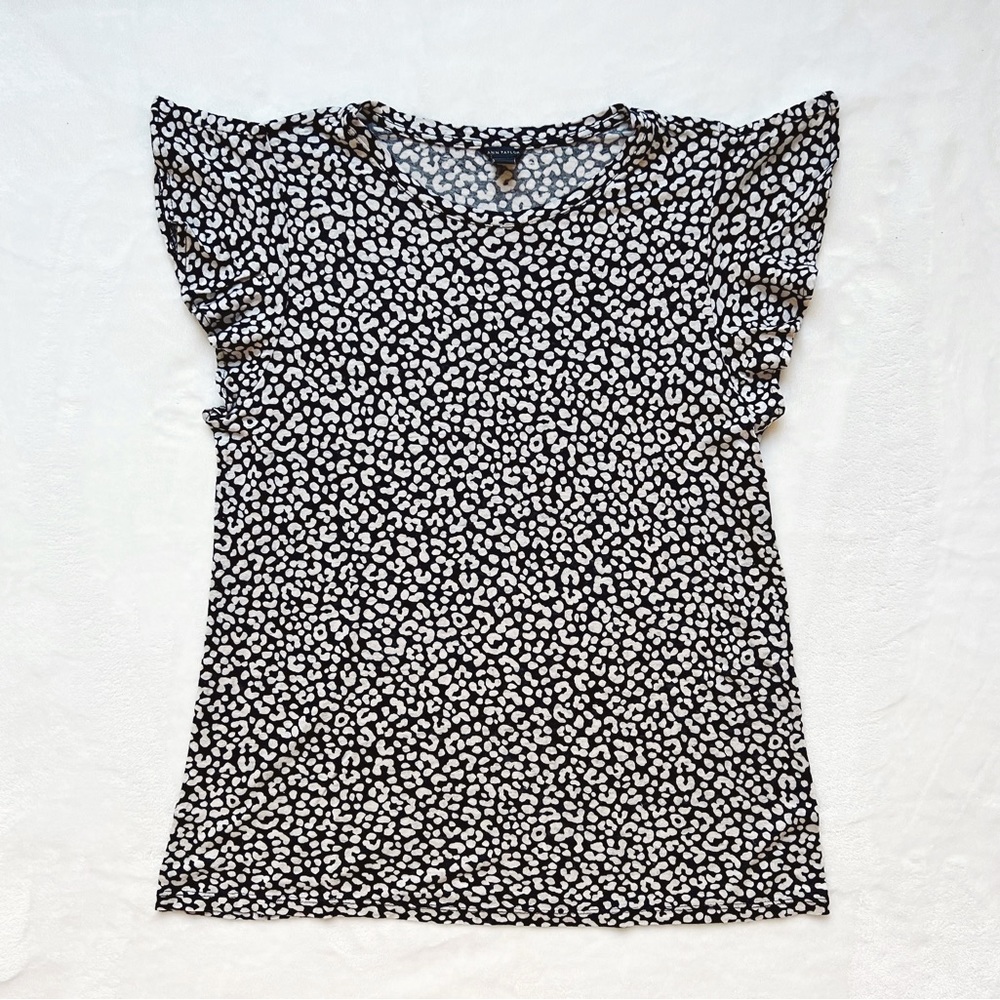 Ann Taylor Leopard Print Top Short Sleeve